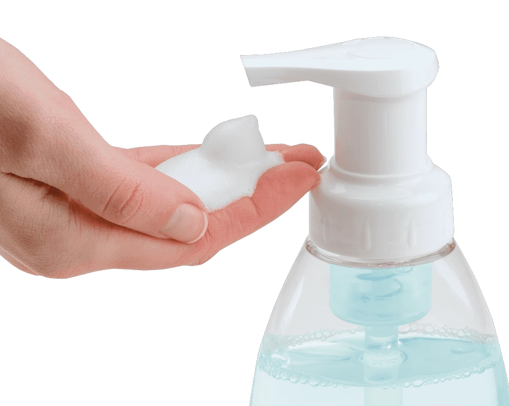 Hand mit Schaum von Cloud Bottle Pump